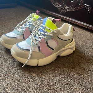 Good condition kids sneakers zara fast shipping